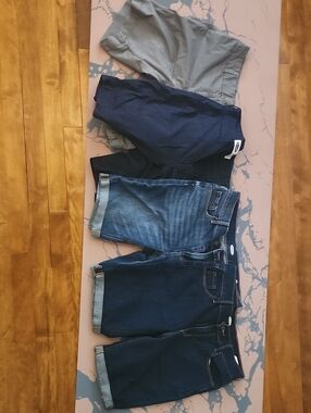 Casual Shorts & Denim Bermuda Bundle in Navy, Gray, and Indigo